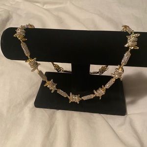 Beautiful gold necklace 2/$40